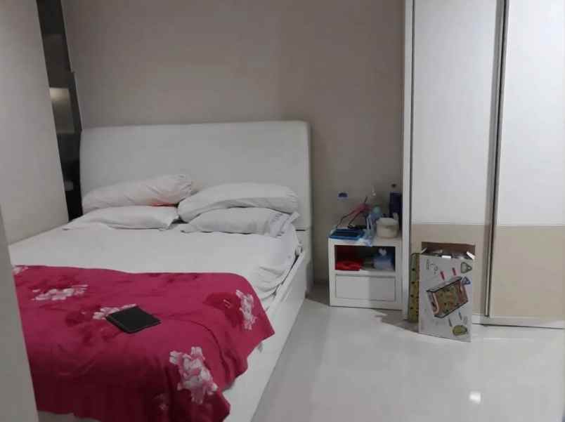 dijual rumah pelican hill citraland