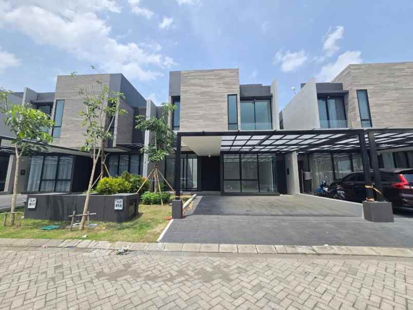 dijual rumah pelican hill citraland