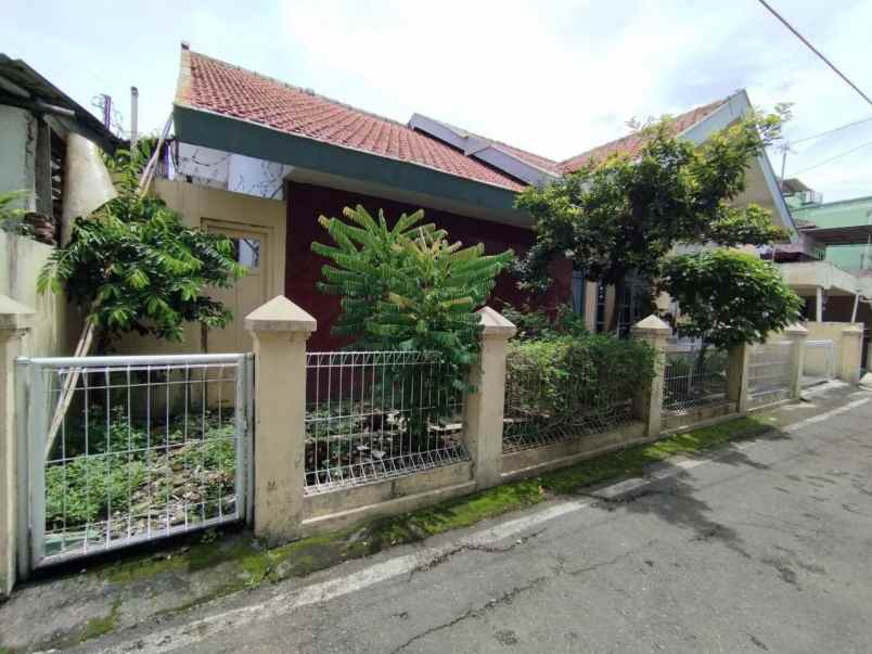 dijual rumah penumping laweyan surakarta