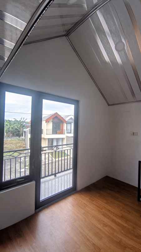 dijual rumah perumahan karta kirana