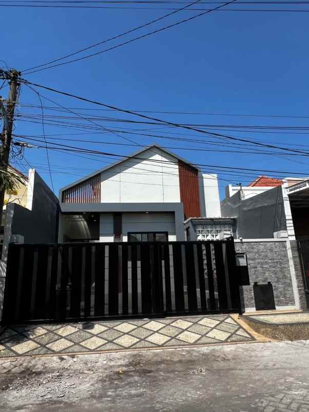 dijual rumah perumahan nirwana