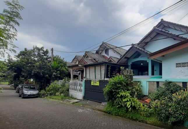 dijual rumah perumahan pandan valley