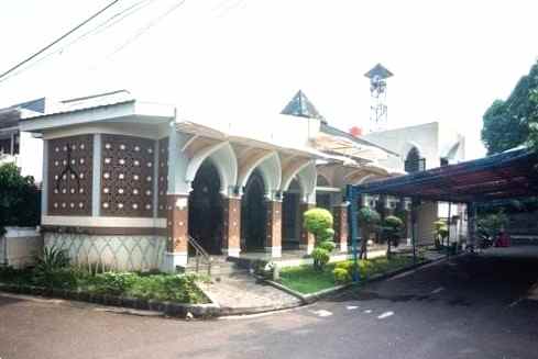 dijual rumah perumahan pulogebang kirana