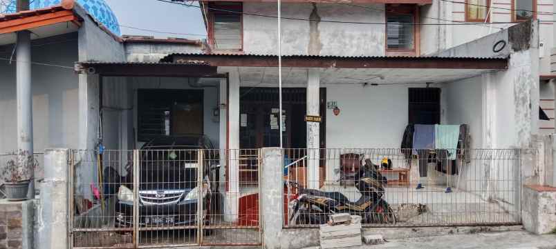 dijual rumah perumnas depok 1