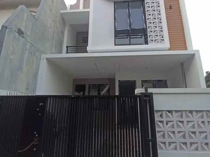 dijual rumah pondok bambu