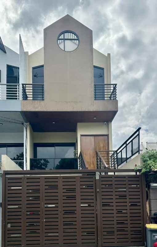 dijual rumah pondok bambu duren sawit