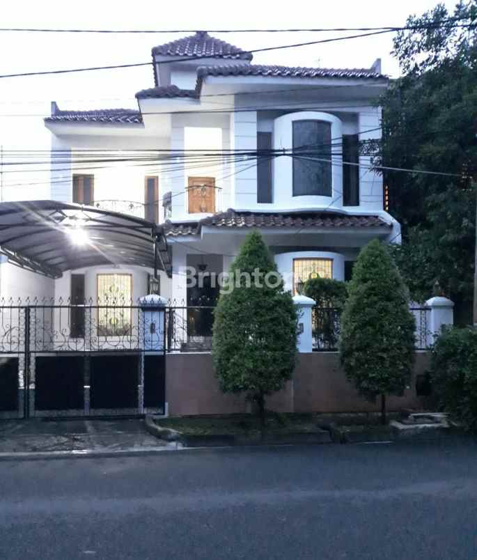 dijual rumah pondok indah jakarta selatan