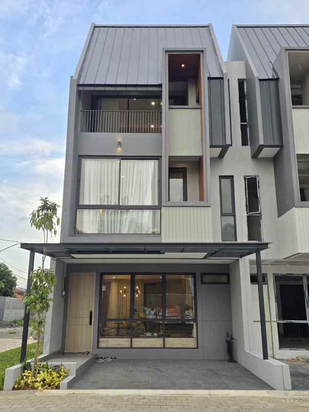 dijual rumah pondok labu cilandak