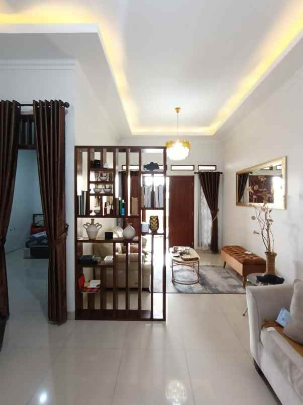 dijual rumah pondok ranji