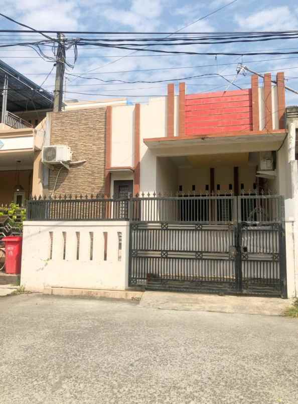 dijual rumah pondok ungu permai