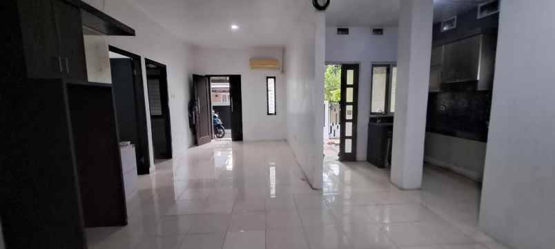 dijual rumah posisi hook di cibubur city