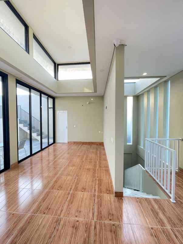dijual rumah pulo mas
