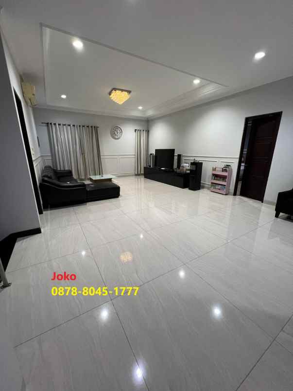 dijual rumah pulomas