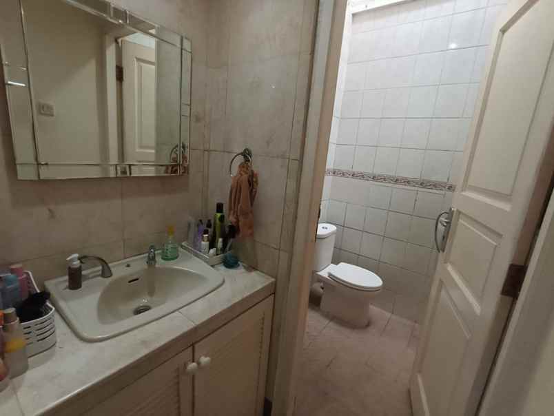 dijual rumah puri cinere depok jawa barat