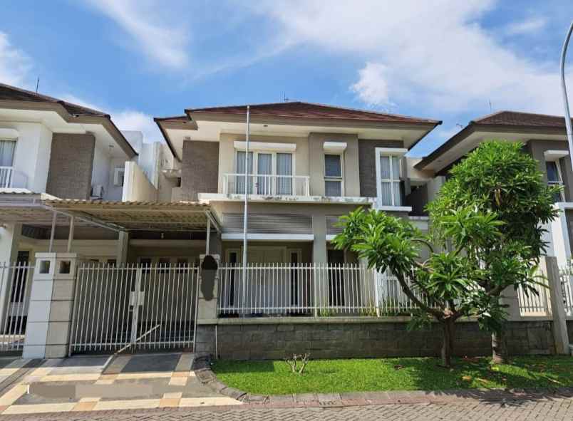 dijual rumah puri galaxy