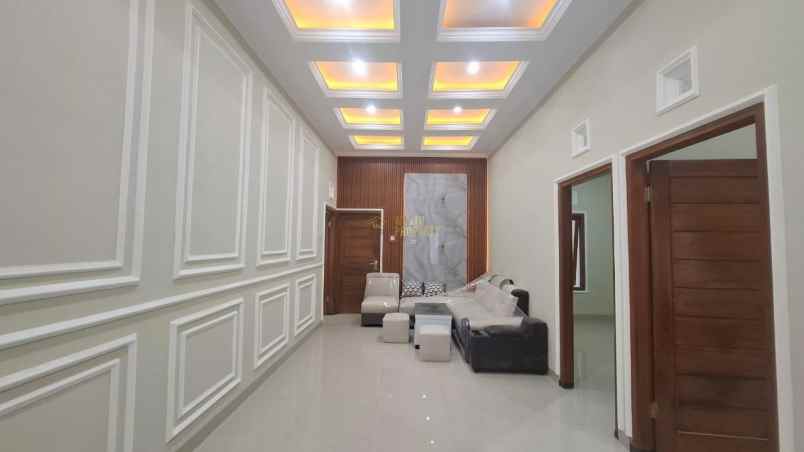 dijual rumah purwomartani