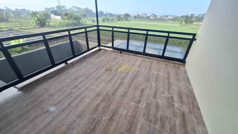 dijual rumah purwomartani kalasan