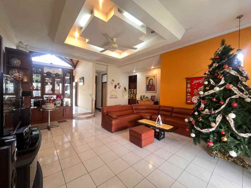 dijual rumah purwomartani kec kalasan