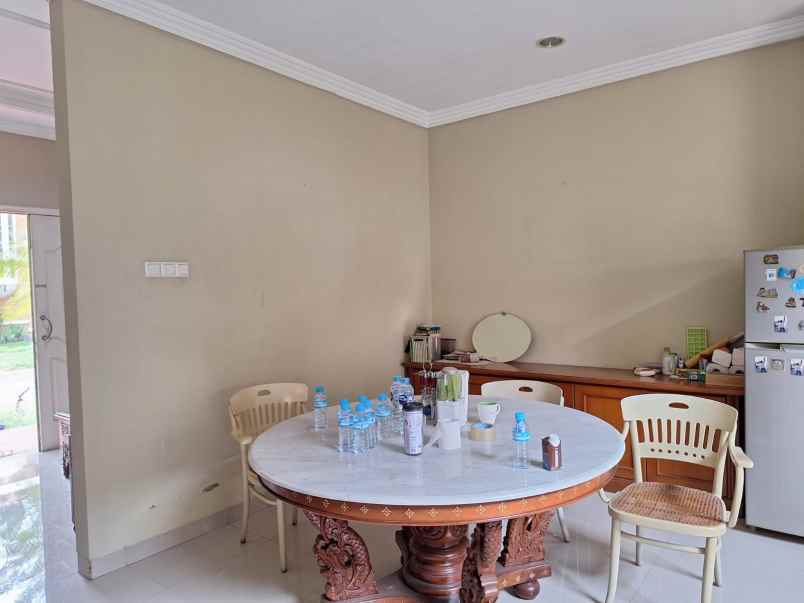 dijual rumah rafles cibubur jakarta selatan