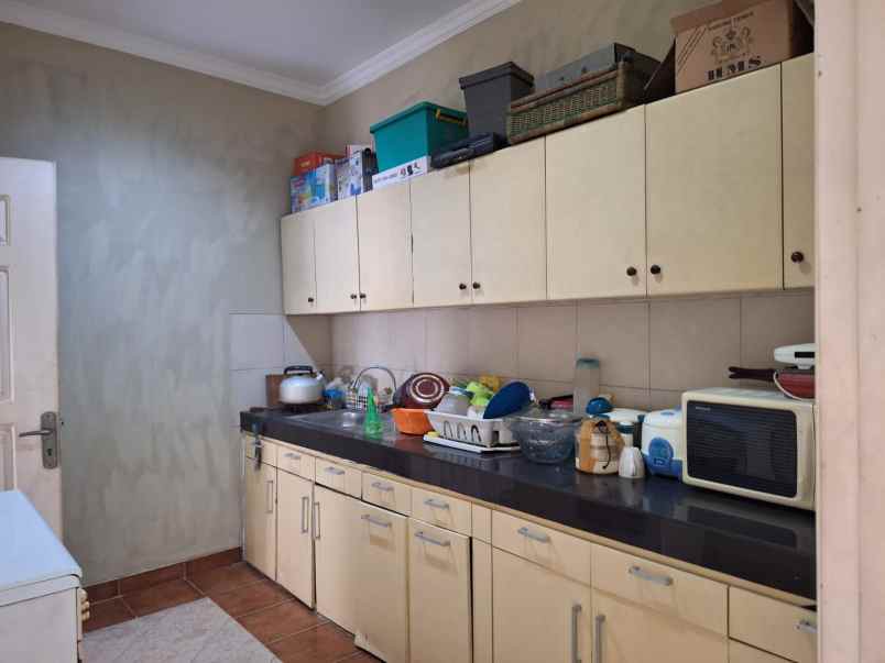 dijual rumah rafles cibubur jakarta selatan