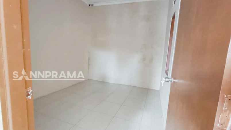 dijual rumah rangkapan jaya baru