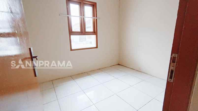 dijual rumah rangkapan jaya baru