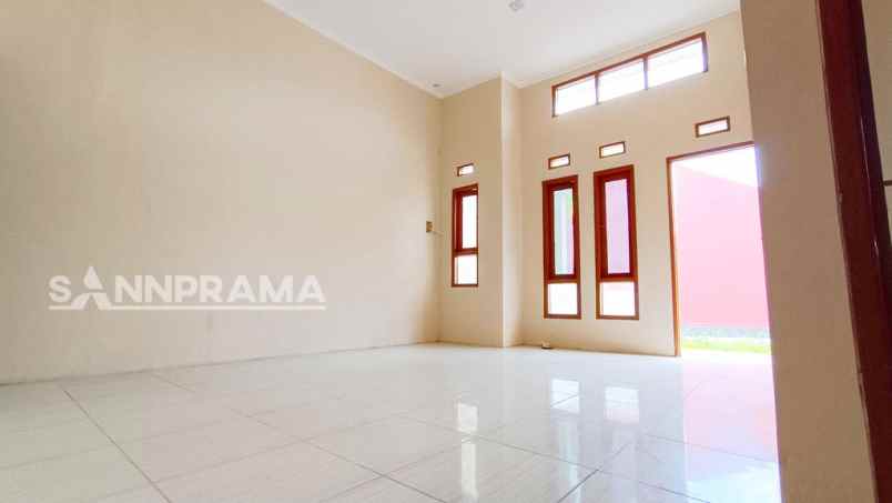 dijual rumah rangkapan jaya baru