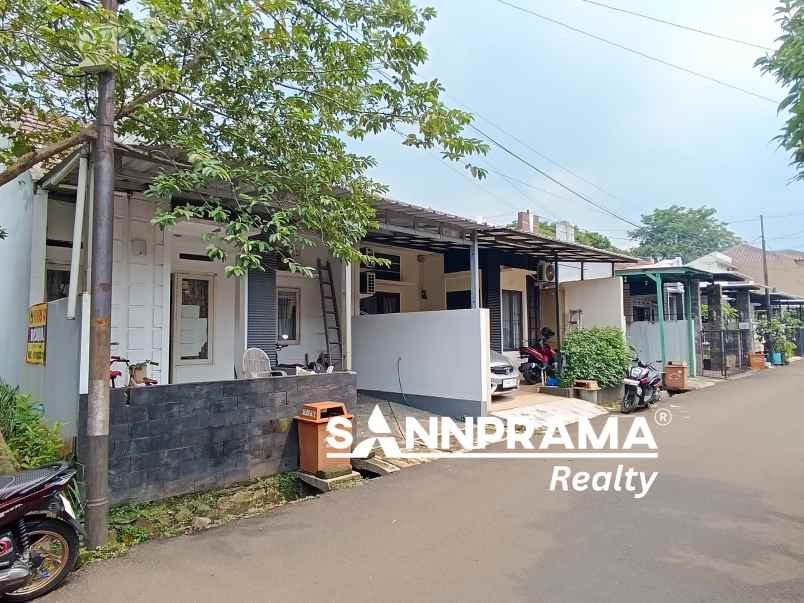 dijual rumah rangkapan jaya baru