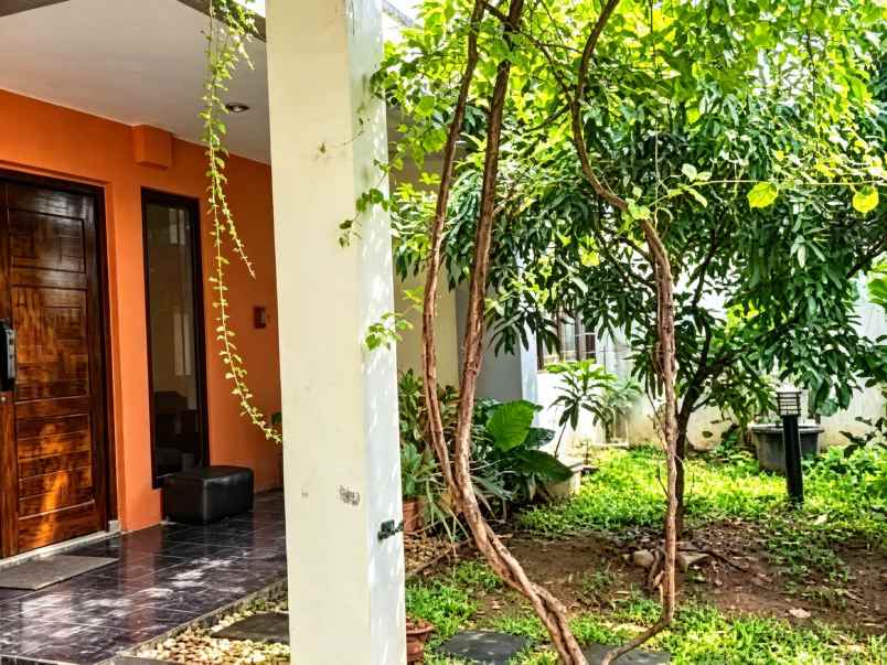 dijual rumah rawalumbu