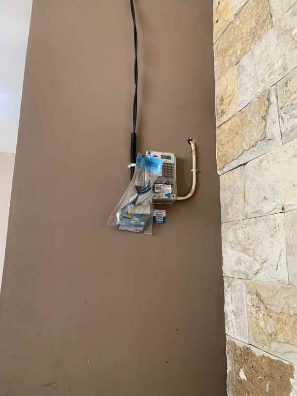 dijual rumah second di lokasi strategis