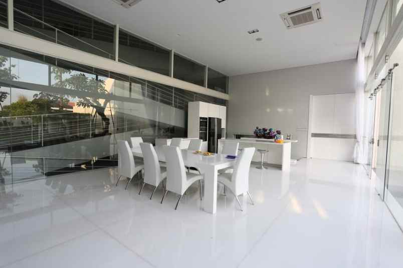 dijual rumah selat golf citraland