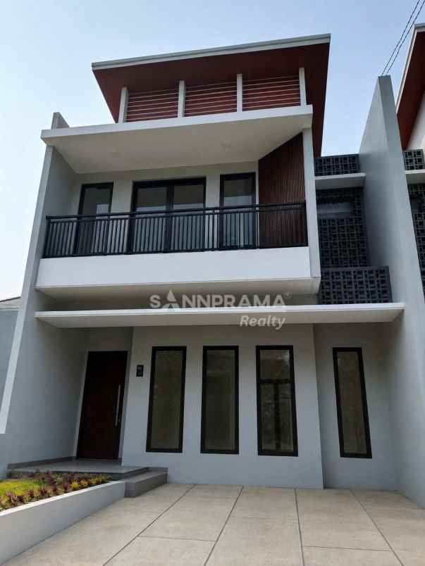 dijual rumah sentul