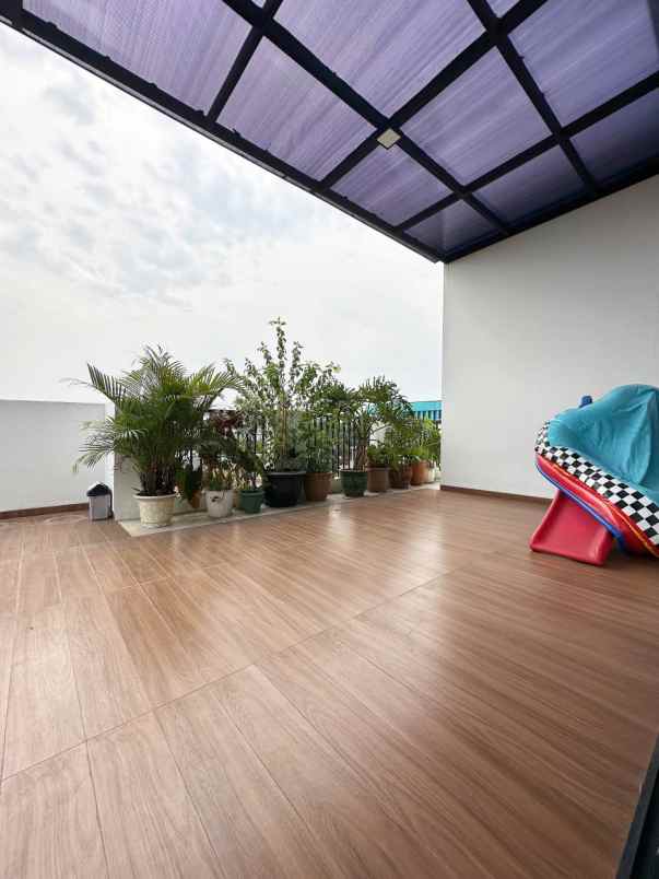 dijual rumah setu cipayung