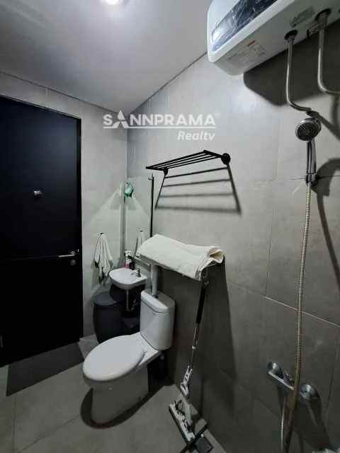dijual rumah shila sawangan