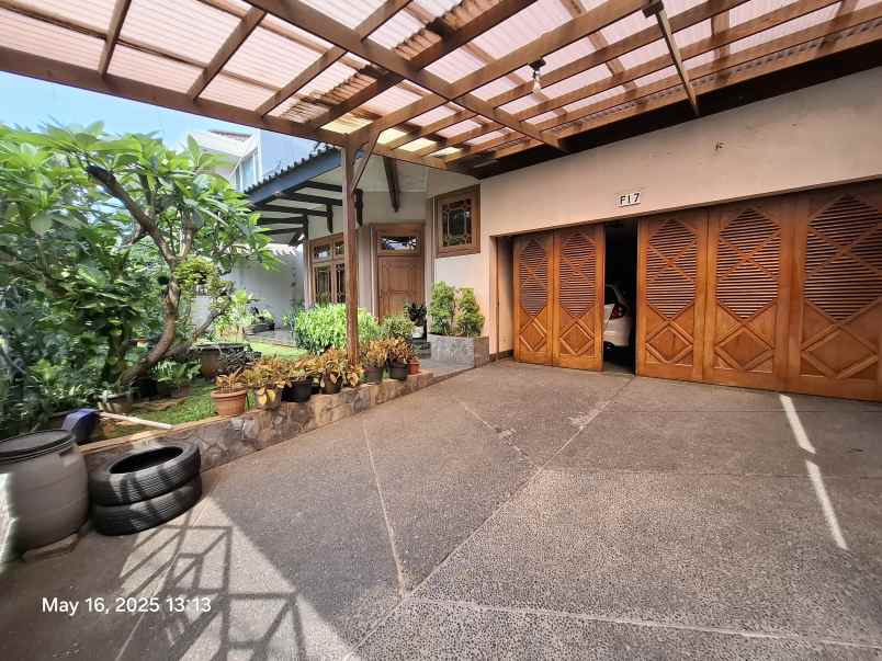 dijual rumah shm taman aries jakarta barat