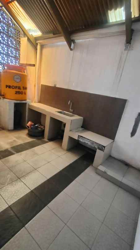 dijual rumah siap huni lokasi ciliwung kota malang