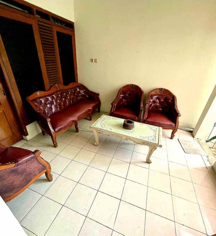 dijual rumah siap huni strategis di gunung batu