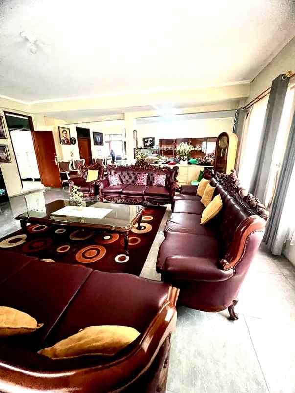 dijual rumah siap huni strategis di gunung batu