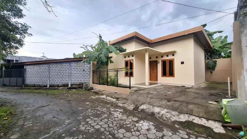 dijual rumah srimartani piyungan bantul