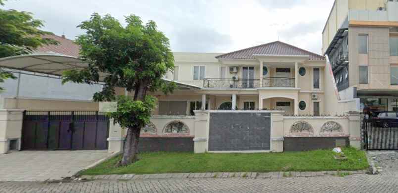 dijual rumah strategis kota surabaya