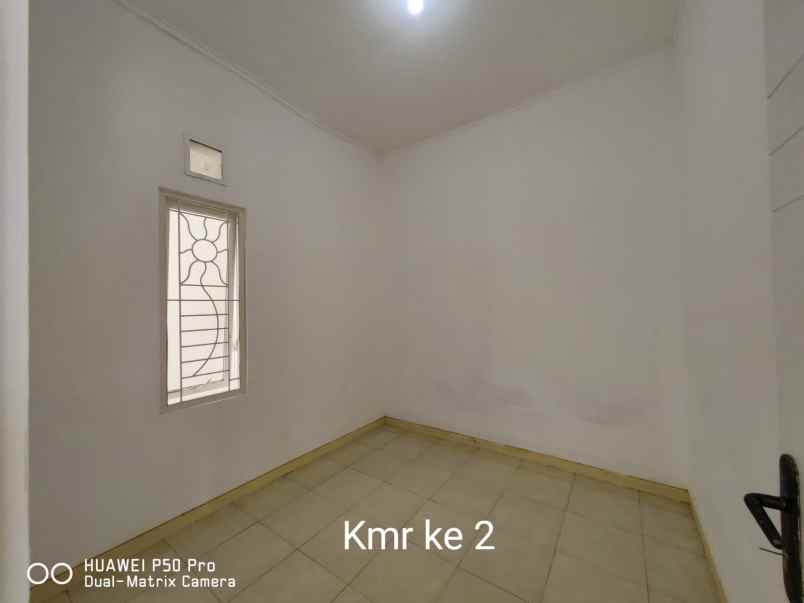 dijual rumah sukolilo dian regency