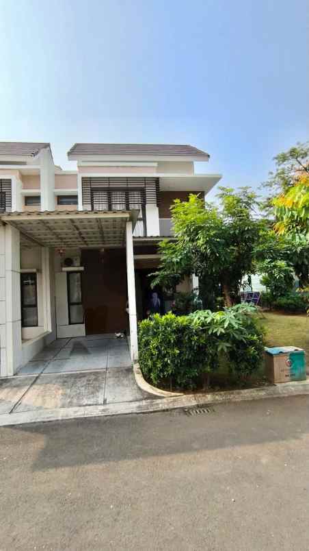 dijual rumah summarecon bekasi cluster