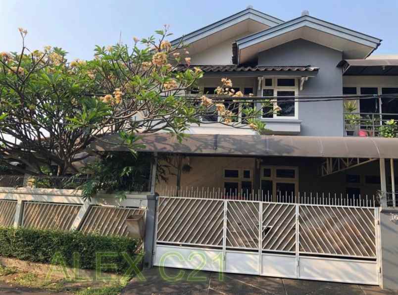dijual rumah taman aries meruya utara