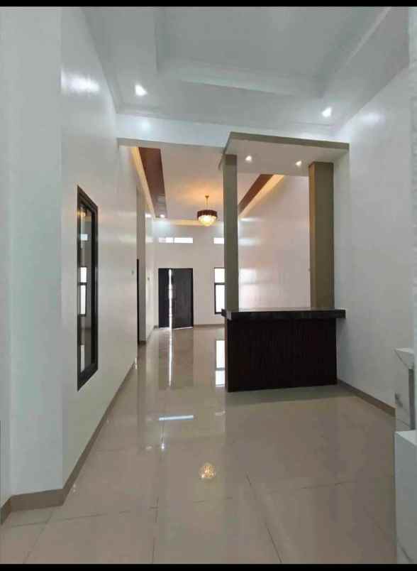 dijual rumah taman harapan baru kota