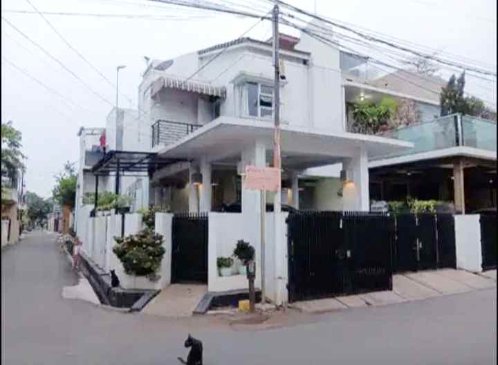 dijual rumah taman malaka utara pondok