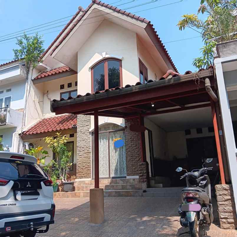 dijual rumah taman persada jatibening