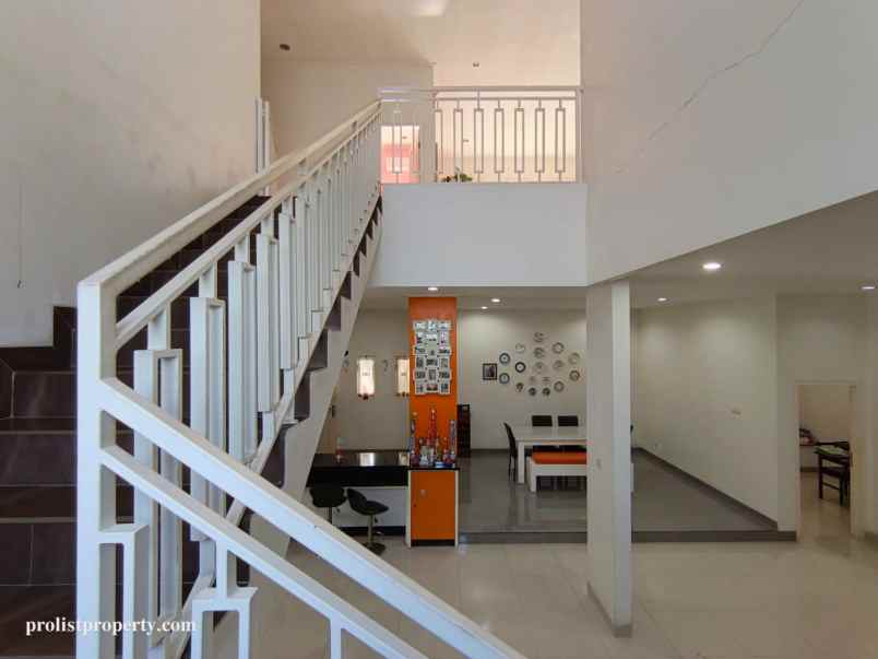 dijual rumah tambaksogra