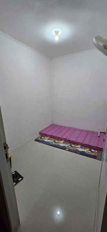 dijual rumah telaga mas