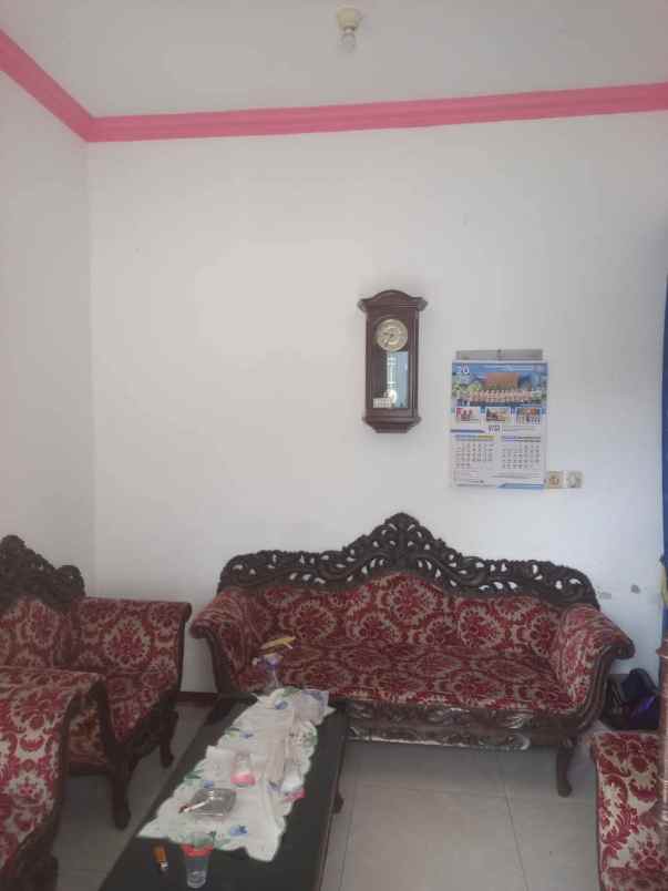 dijual rumah tengger kandangan surabaya