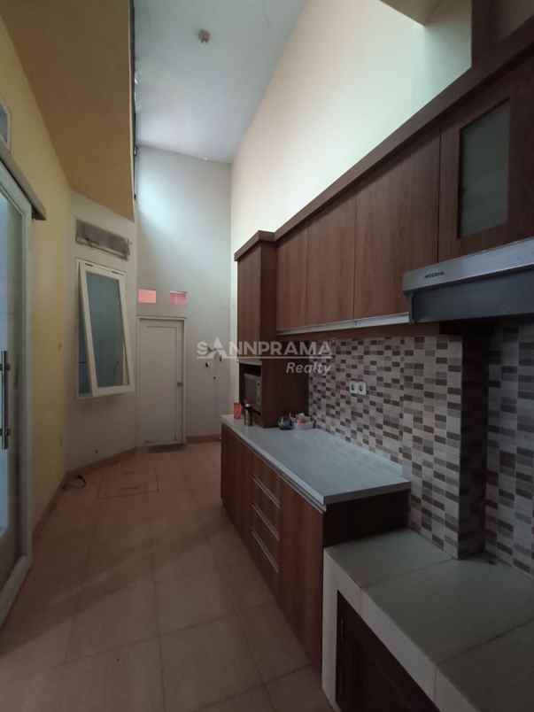 dijual rumah tirtajaya depok